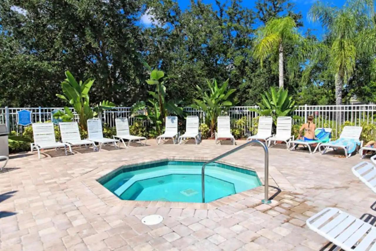 Resort-Style Condo Near Disney World 키시미 외부 사진